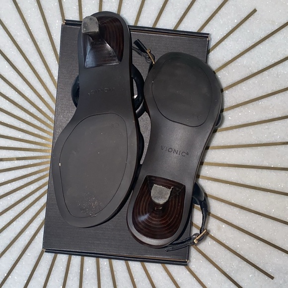 Angelica Slingback Sandal (Women) size 8.5 by Vionic - Picture 7 of 12